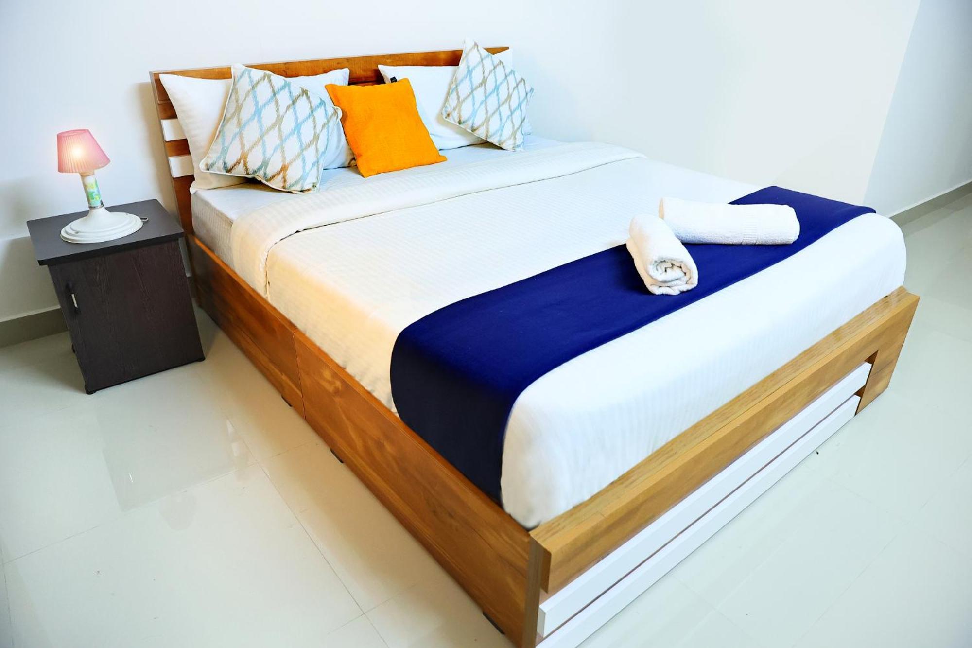 Loyal Residency Bed & Breakfast สุลต่านบาเทรี ภายนอก รูปภาพ
